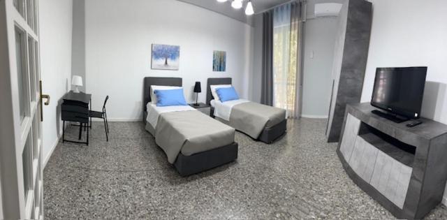Giosephine House *